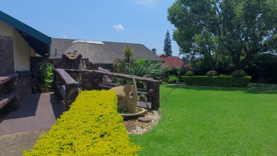 4 Bedroom Property for Sale in Safari Gardens North West